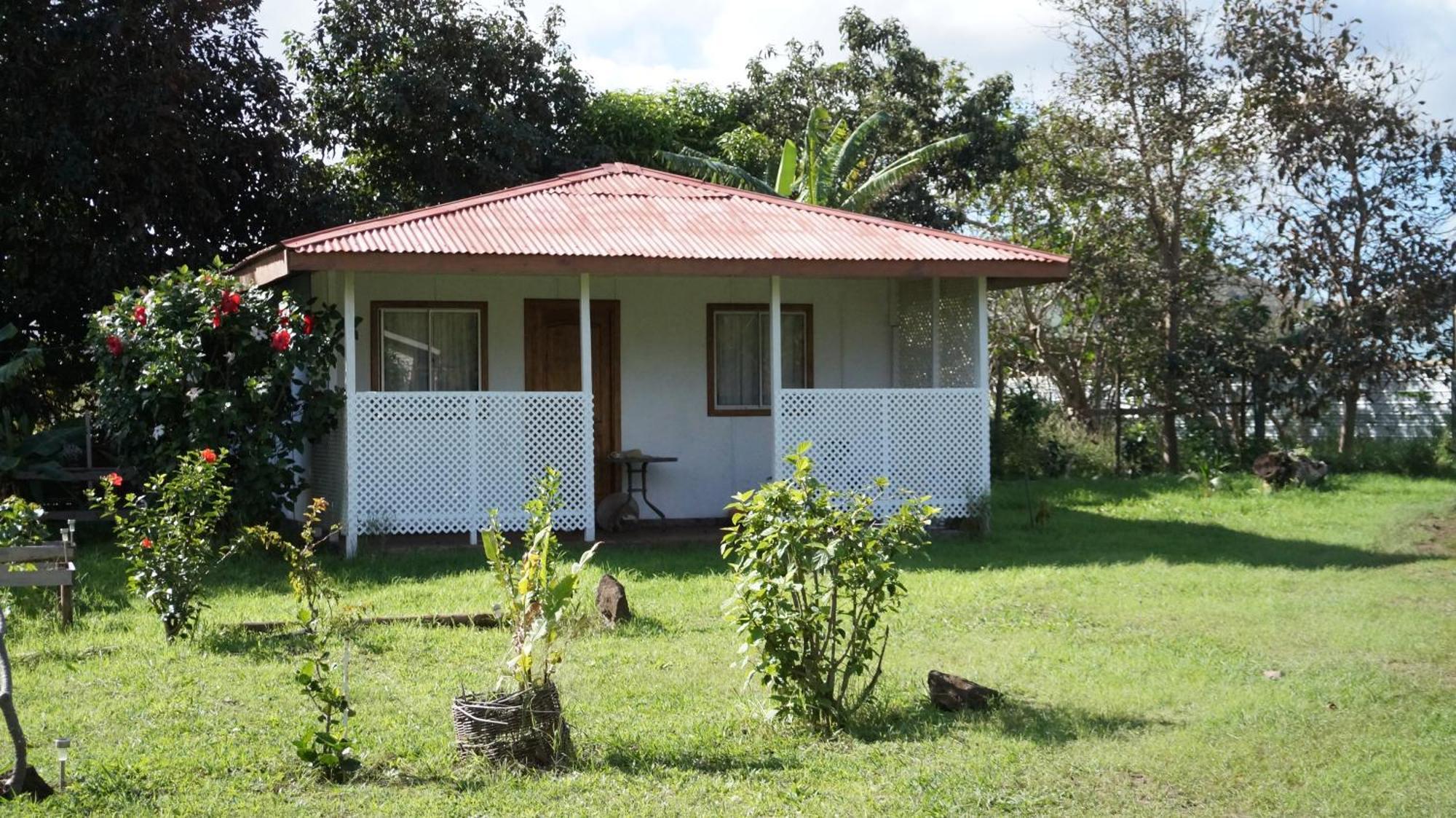 Cabanas Isla De Pascua Hanga Roa Exterior foto